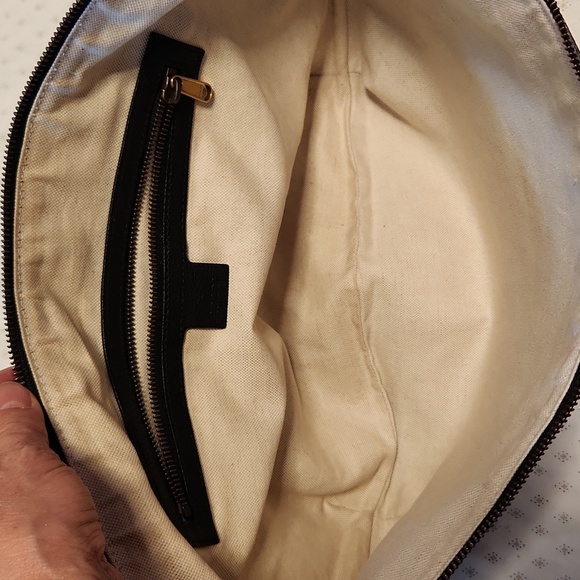 GUCCI black leather Half Moon shoulder bag - Picture 11 of 13